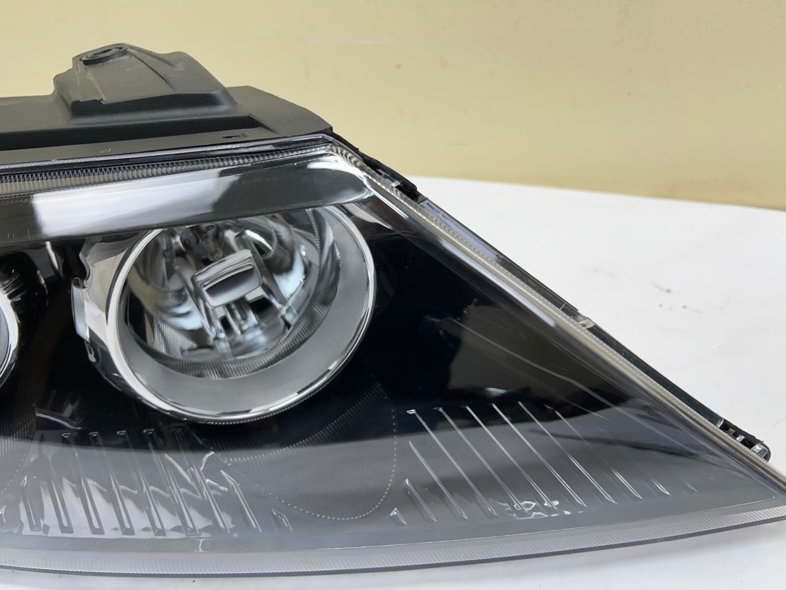 MINT 2011 2012 2013 KIA SORENTO HALOGEN FRONT RIGHT HEADLIGHT 92102-14200 - Image 4