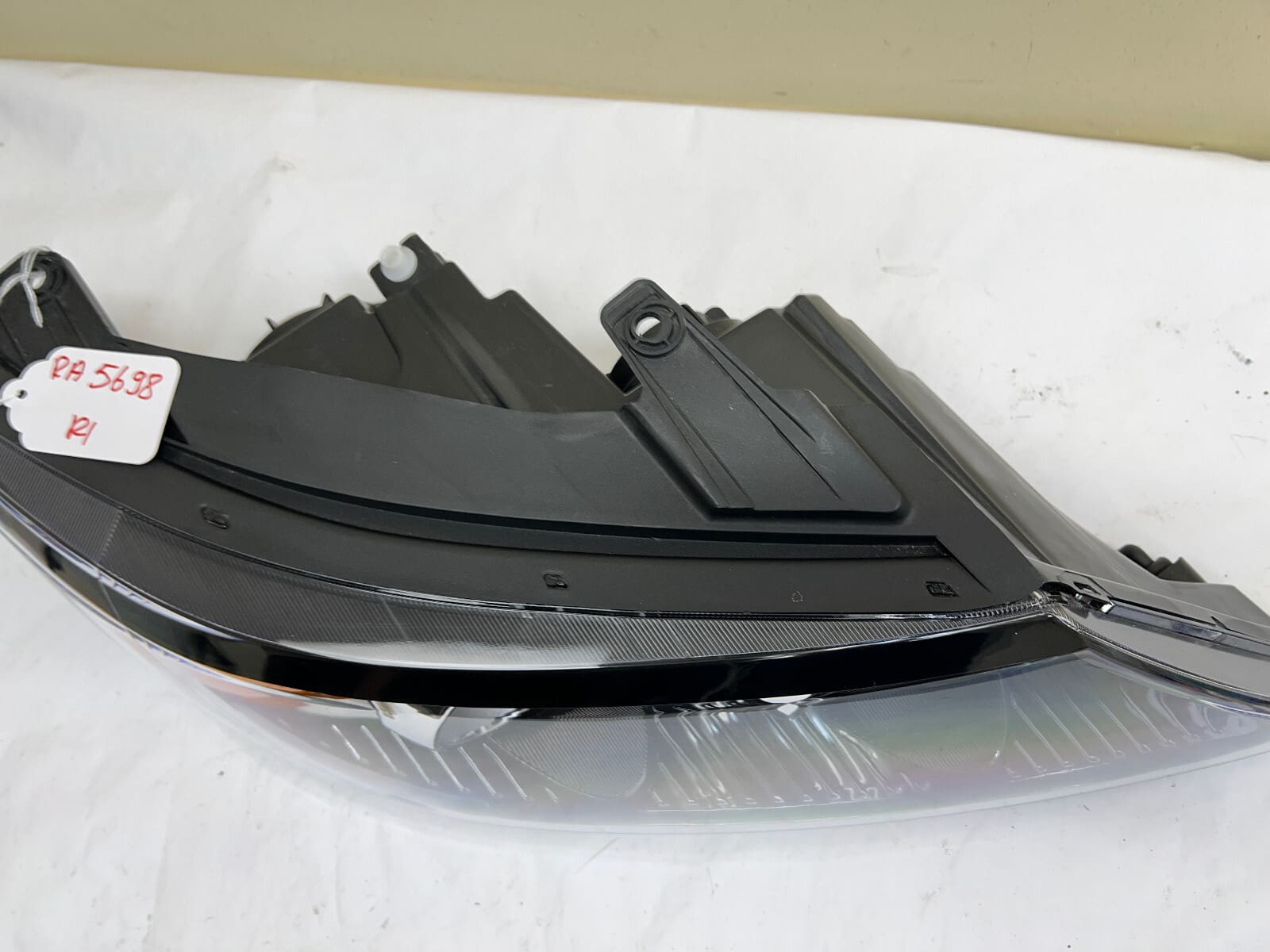 MINT 2011 2012 2013 KIA SORENTO HALOGEN FRONT RIGHT HEADLIGHT 92102-14200 - Image 12