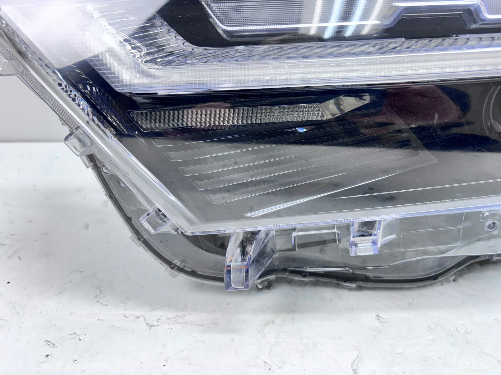 NICE 811500R360 2022 2023 2024 TOYOTA RAV4 LED XSE FRONT LEFT OEM HEADLIGHT - Image 12
