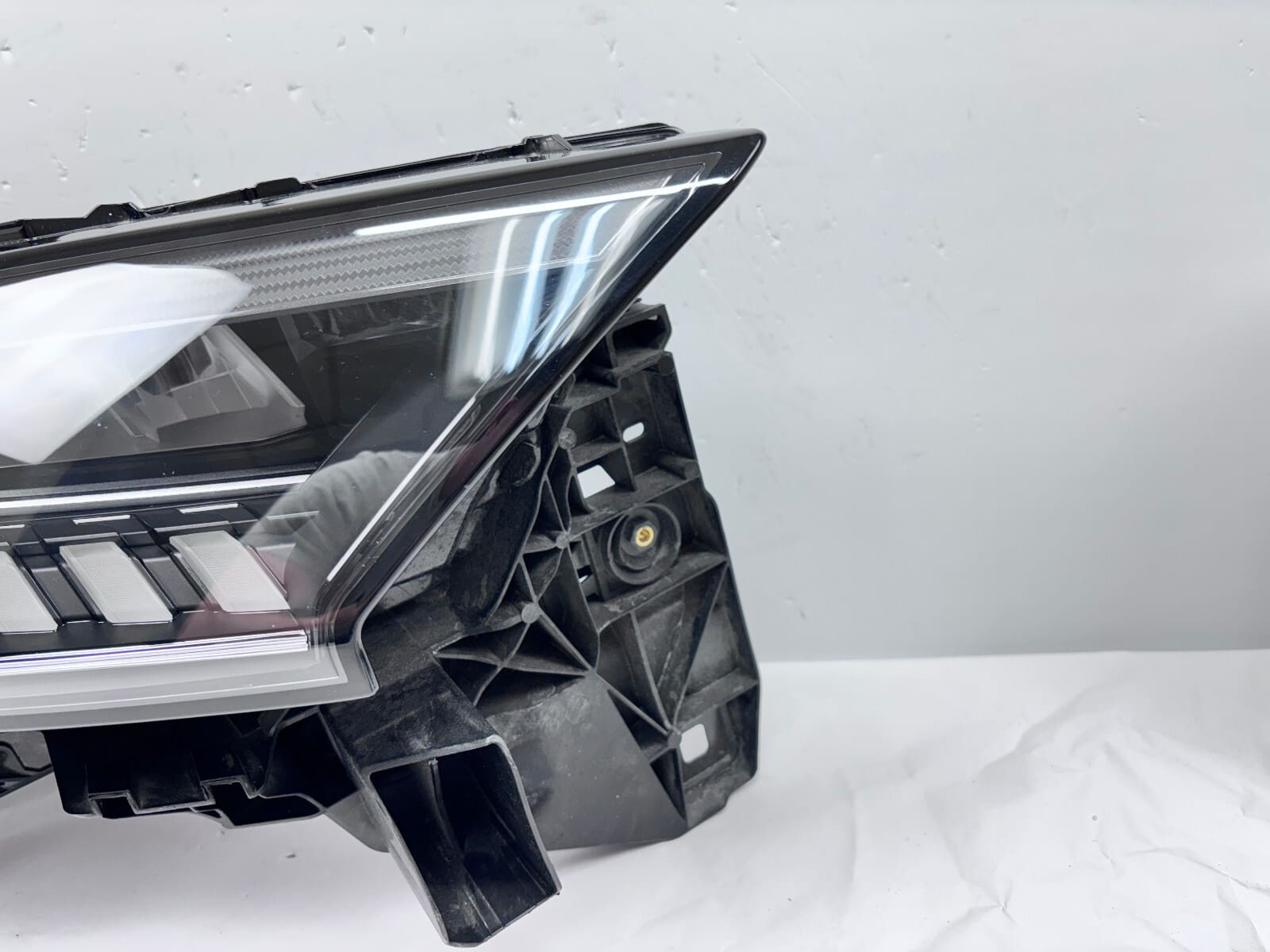 2020 2021 2022 2023 audi q7 sq7 matrix led front right oem headlight 4m0941040b - Image 18