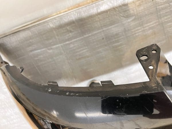 15857711. 2011 2012 2013 BMW 5 SERIES 528 535 550 F10 REAR OEM BUMPER COVER - Image 9