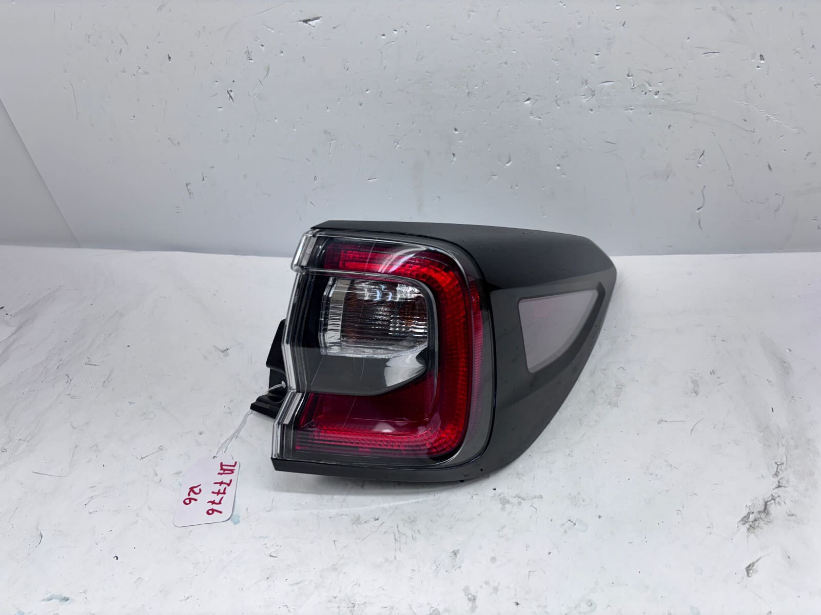 NICE 2020 2021 2022 2023 SUBARU LEGACY OUTBACK LED REAR RIGHT OEM TAIL LIGHT - Image 2