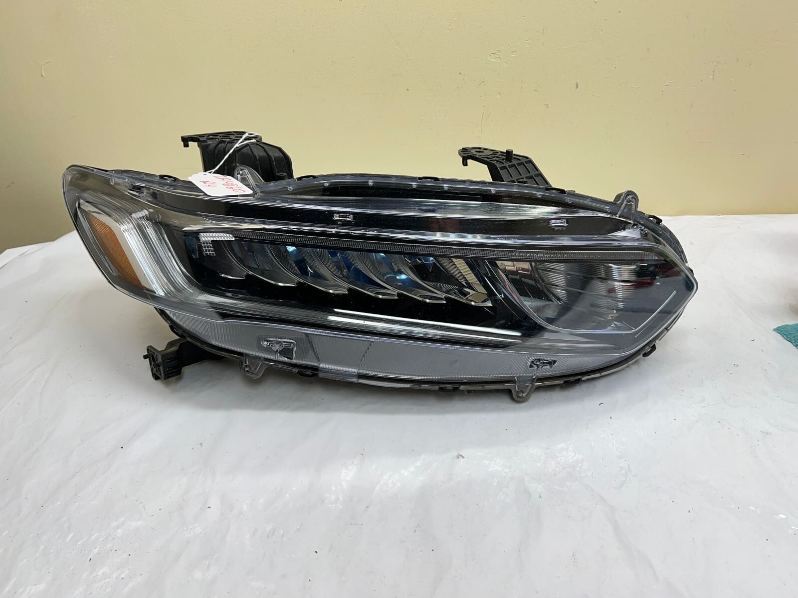 2018 2019 2020 2021 2022 HONDA ACCORD HYBRID LED FRONT RIGHT OEM HEADLIGHT BLUE