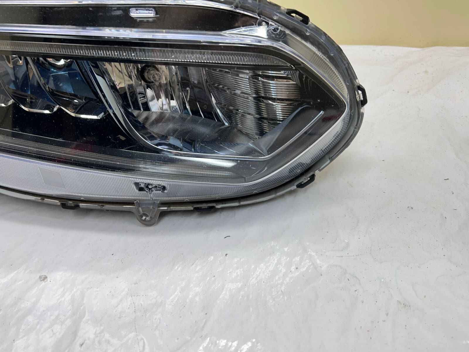 2018 2019 2020 2021 2022 HONDA ACCORD HYBRID LED FRONT RIGHT OEM HEADLIGHT BLUE - Image 4