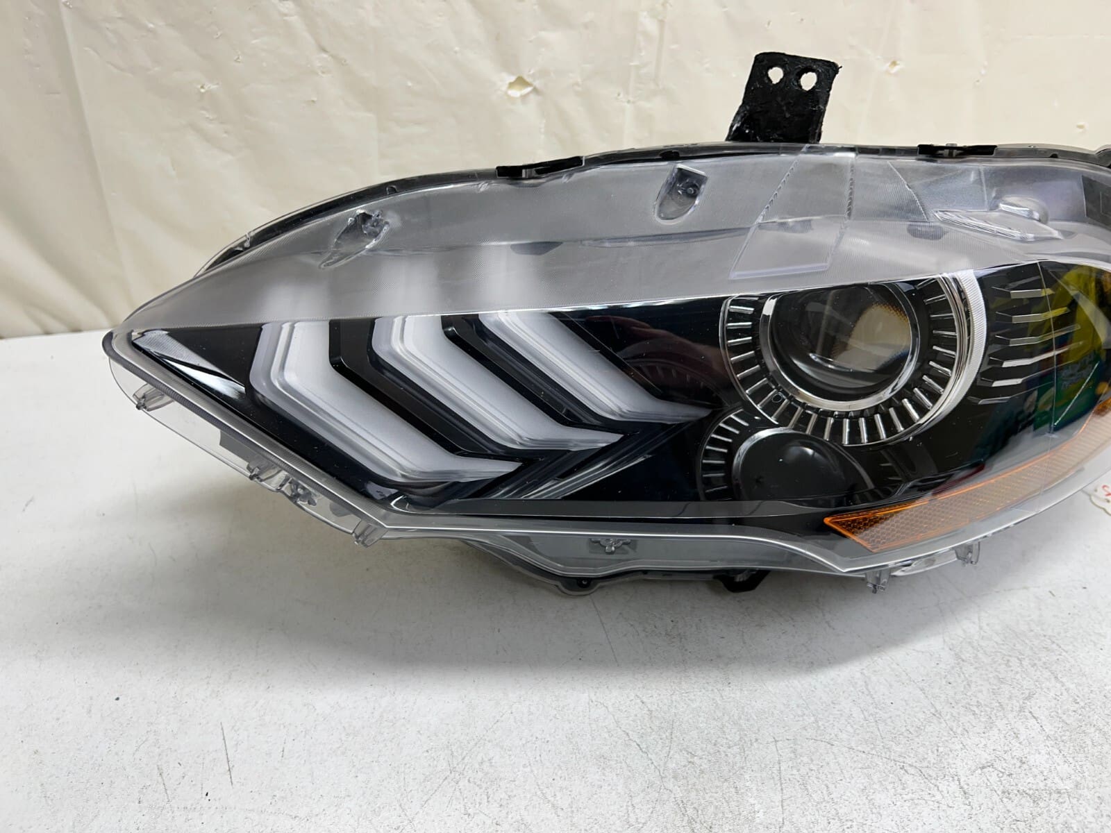 2018 2019 2020 2021 2022 2023 FORD MUSTANG LED FRONT LEFT OEM HEADLIGHT - Image 3