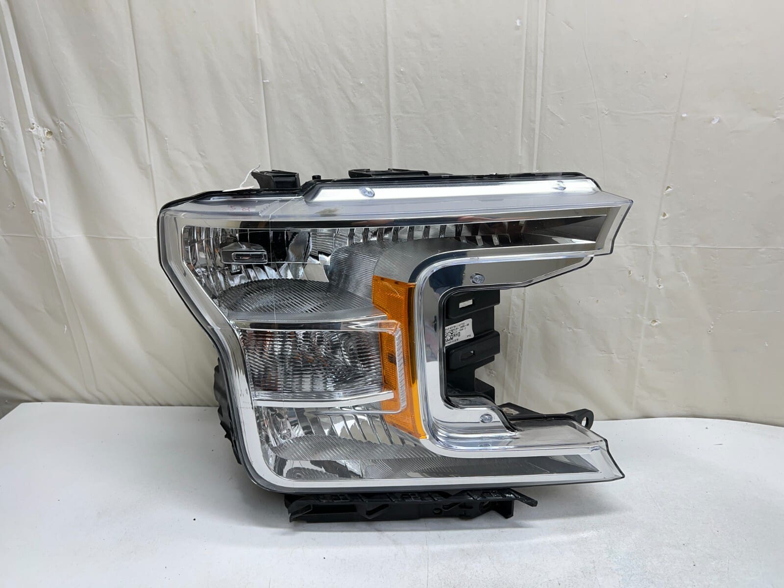 2018 2019 2020 FORD F150 HALOGEN FRONT RIGHT OEM HEADLIGHT KL3413005AA