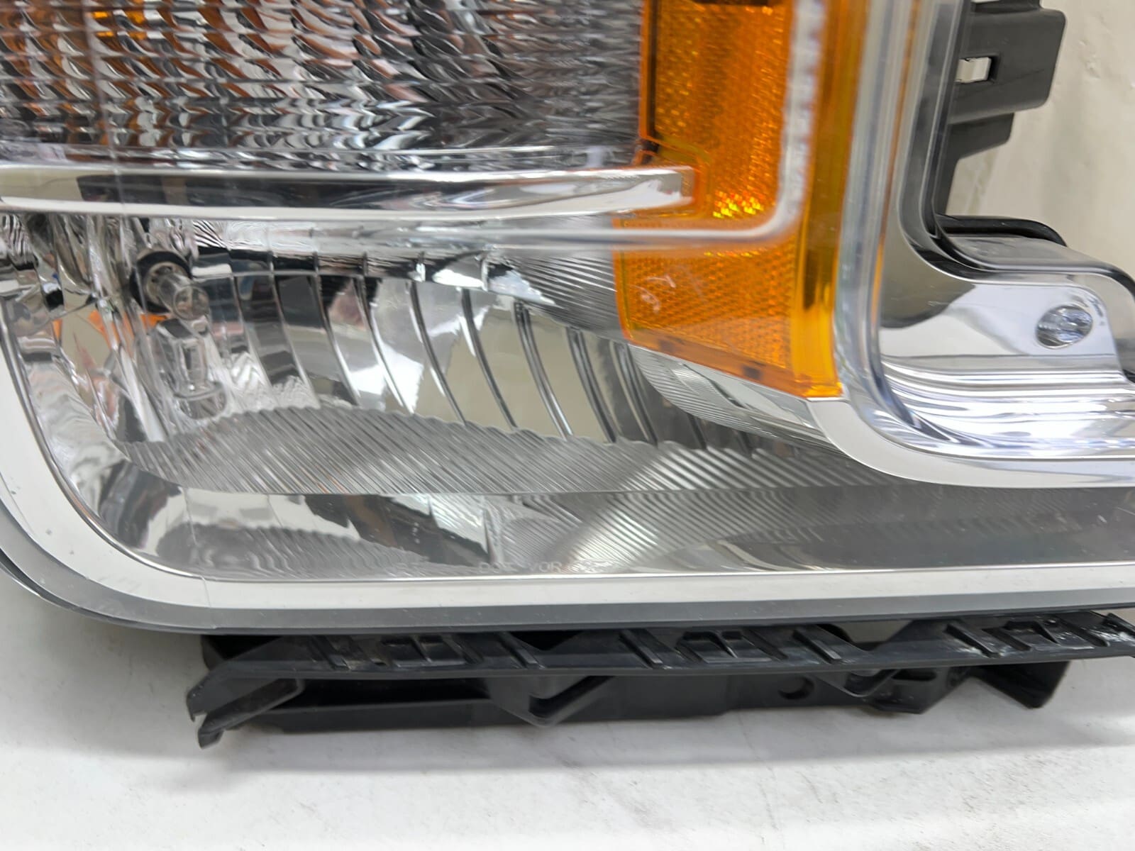 2018 2019 2020 FORD F150 HALOGEN FRONT RIGHT OEM HEADLIGHT KL3413005AA - Image 6