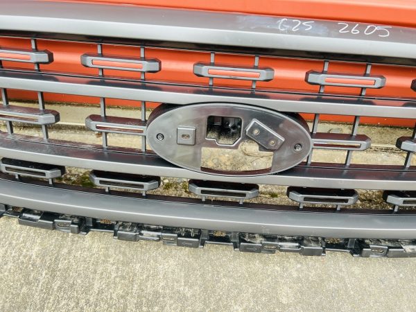 2021 2022 2023 FORD F150 FRONT OEM GRILLE GENUINE MK3Z8200DB DAMAGED - Image 5