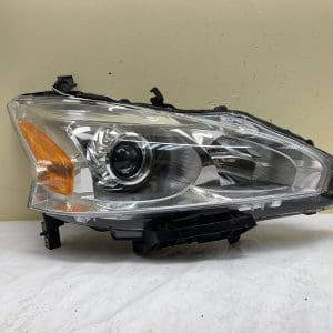 ALL TABS  2013 2014 2015 NISSAN ALTIMA HALOGEN FRONT RIGHT OEM HEADLIGHT