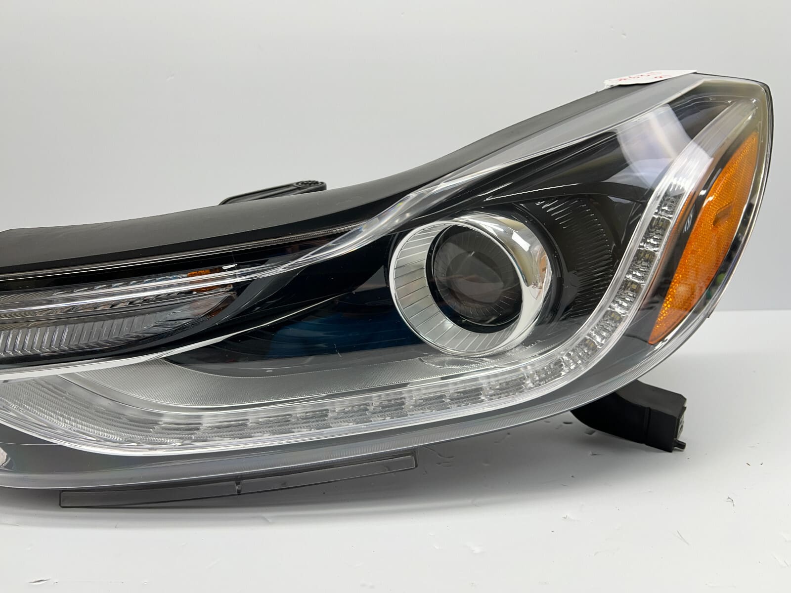 2017 2018 2019 2020 2021 2022 chevy trax halogen led drl left oem headlight - Image 14