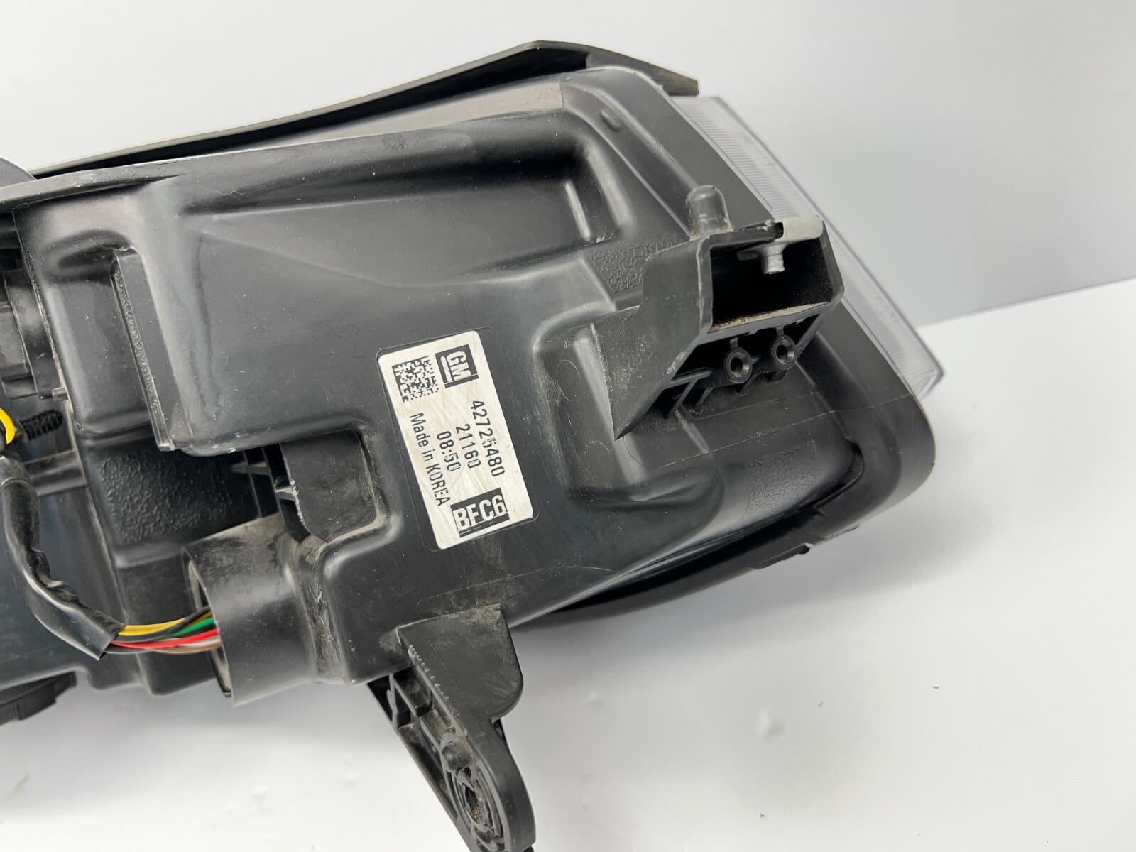 2017 2018 2019 2020 2021 2022 chevy trax halogen led drl left oem headlight - Image 17