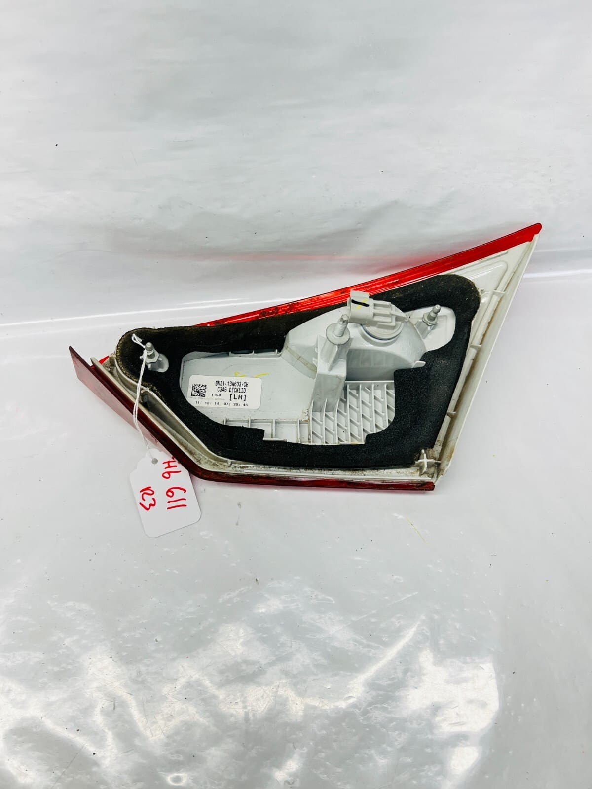 2012 2013 2014 2015 FORD FOCUS REAR LEFT INNER OEM TAIL LIGHT - Image 10