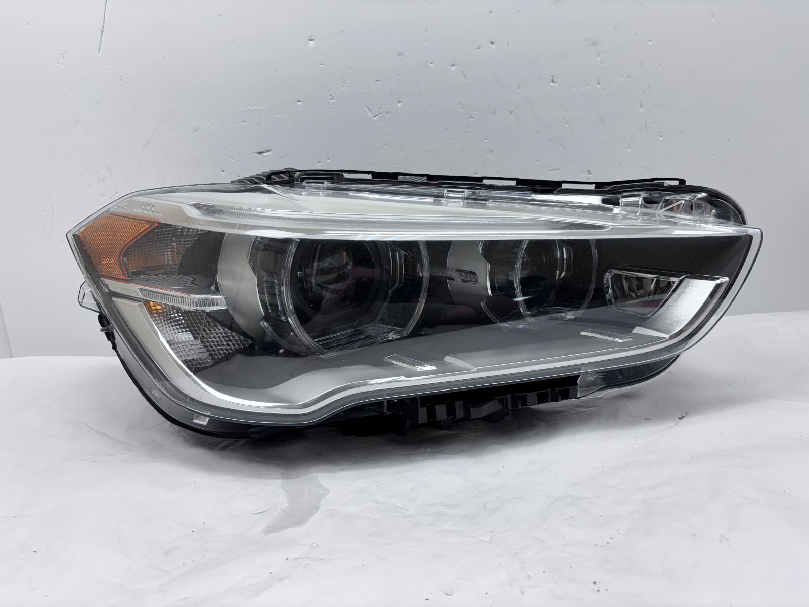 2016 2017 2018 2019 bmw x1 f48 led front right oem headlight a8747222402