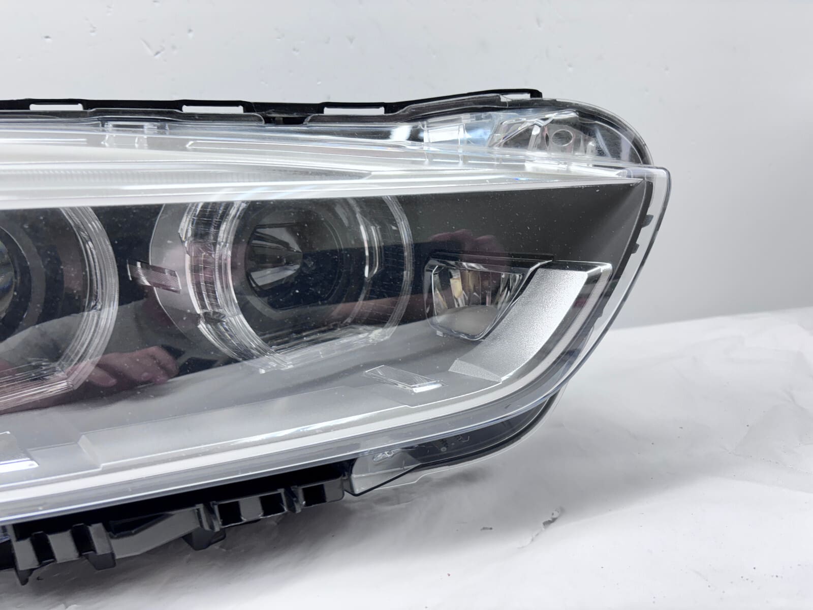 2016 2017 2018 2019 bmw x1 f48 led front right oem headlight a8747222402 - Image 2