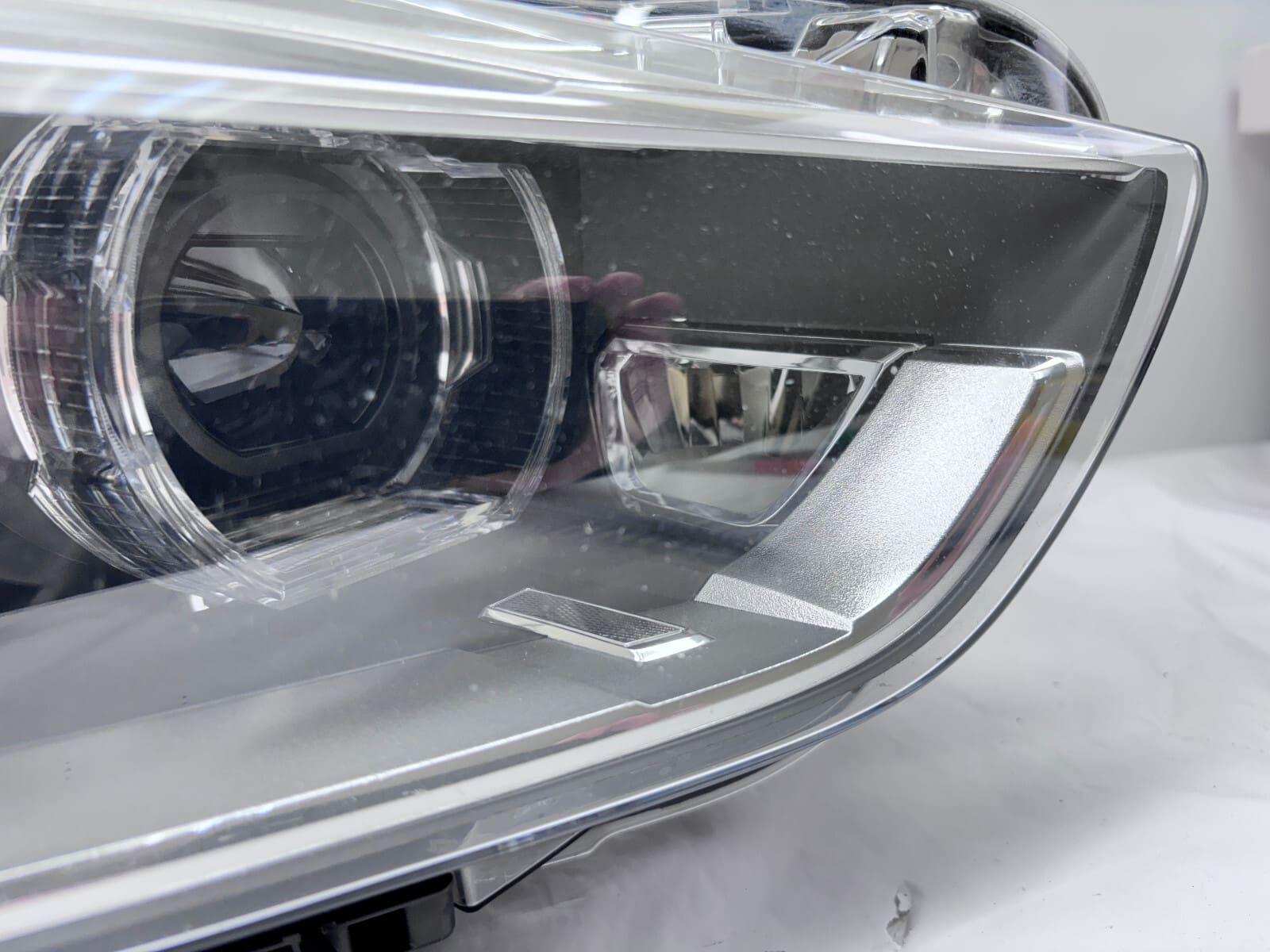 2016 2017 2018 2019 bmw x1 f48 led front right oem headlight a8747222402 - Image 3
