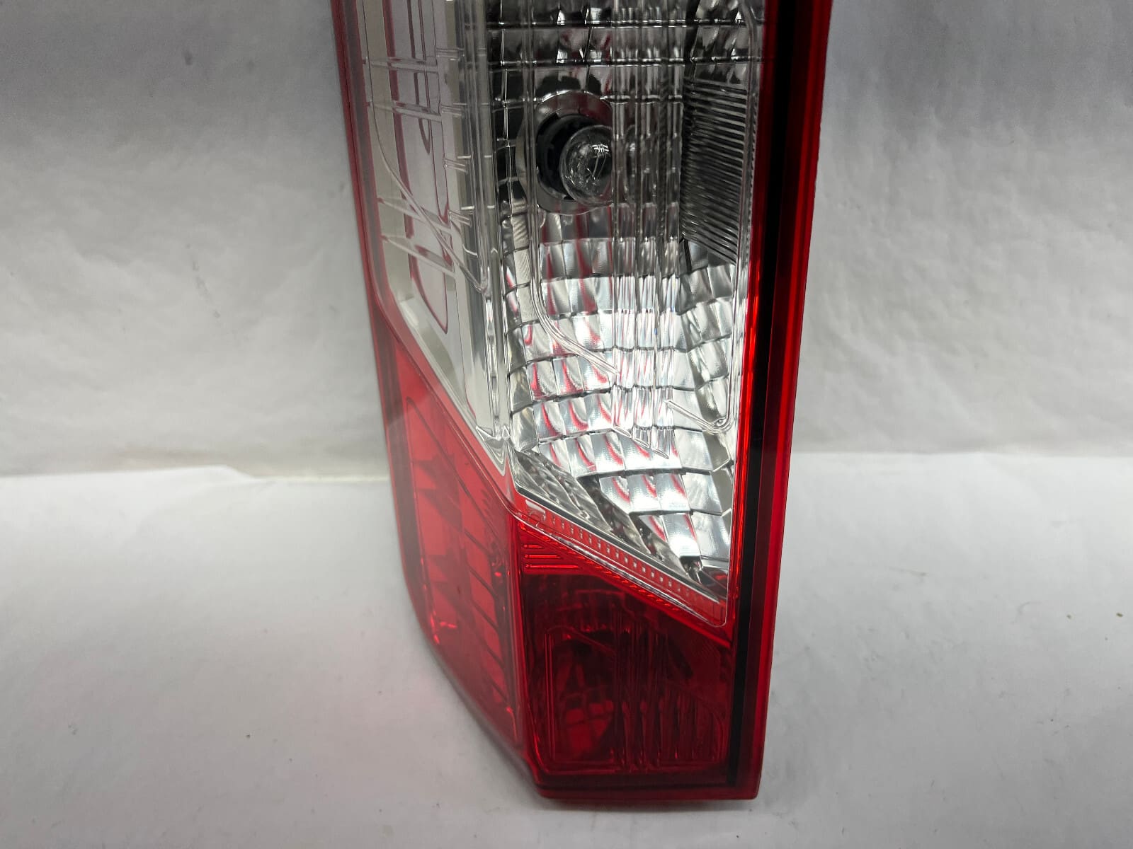 2015 2016-2020 2021 2022 2023 ford transit 150 250 350 rear left oem tail light - Image 10