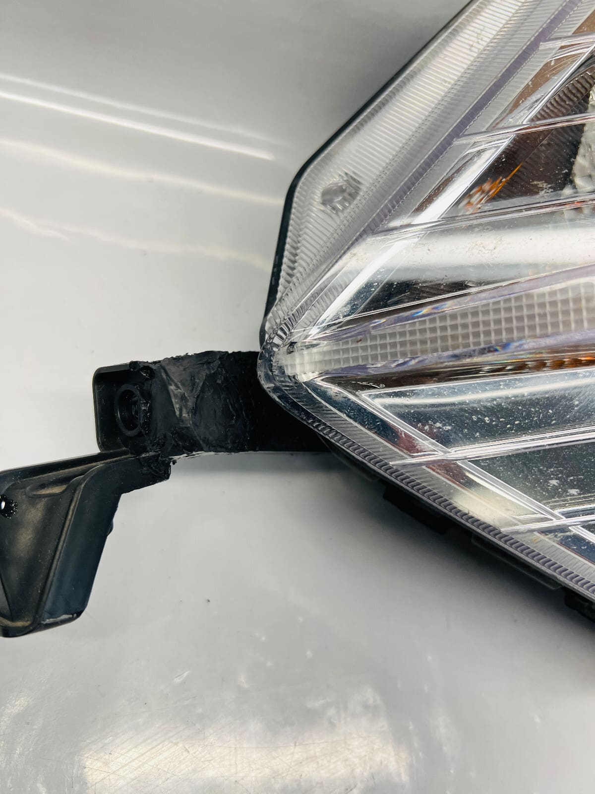 92301-F2510 2019 2020 2021 HYUNDAI ELANTRA FRONT LEFT OEM FOG LIGHT - Image 6