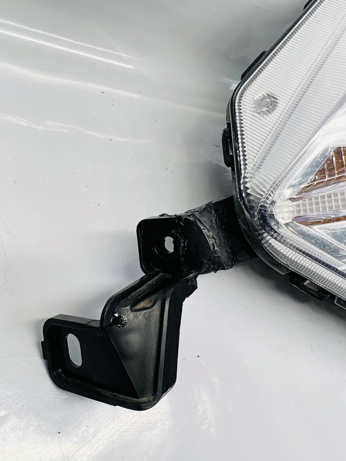 92301-F2510 2019 2020 2021 HYUNDAI ELANTRA FRONT LEFT OEM FOG LIGHT - Image 8