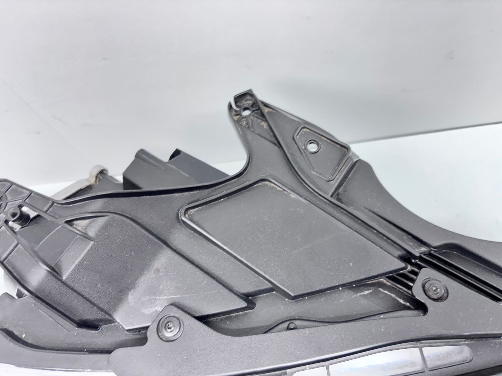 84685649 2018 2019 2010 2021 CHEVY TRAVERSE XENON HID FRONT RIGHT OEM HEADLIGHT - Image 14