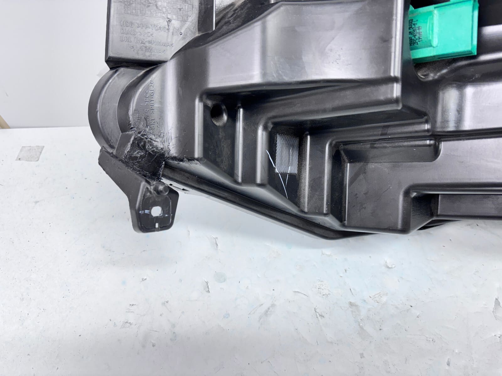 84685649 2018 2019 2010 2021 CHEVY TRAVERSE XENON HID FRONT RIGHT OEM HEADLIGHT - Image 18