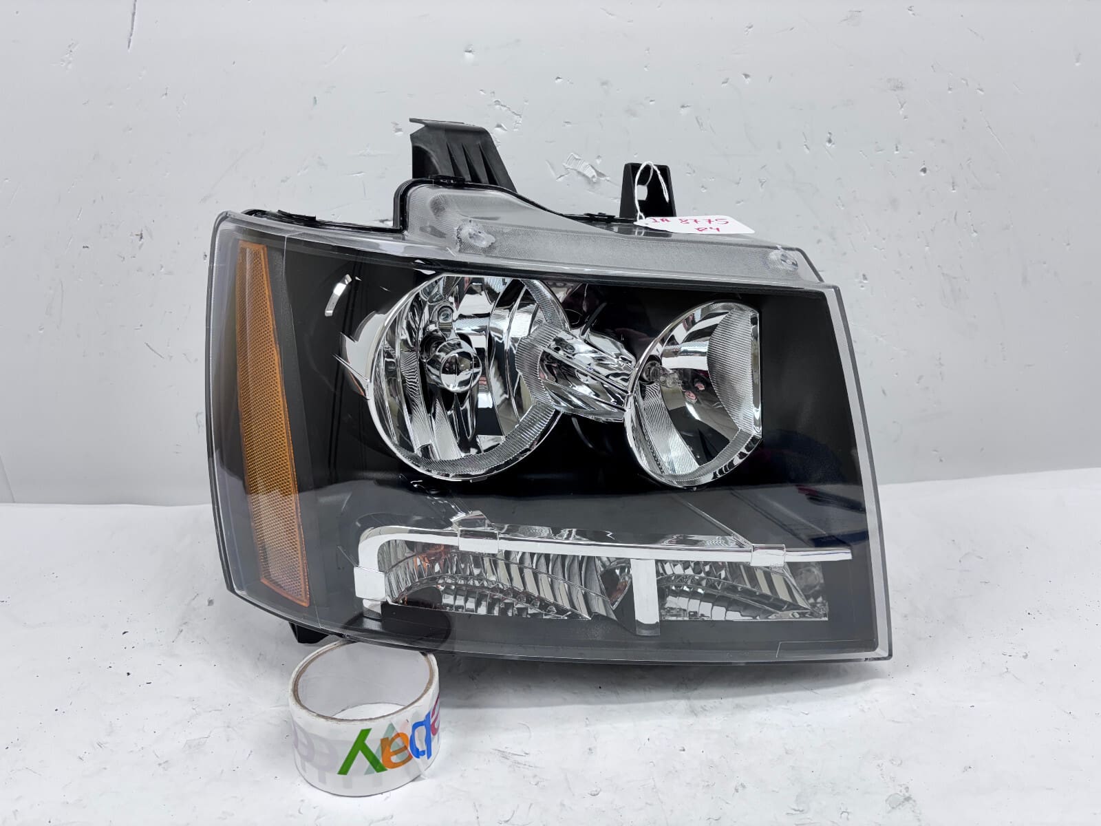 2007 2008 2009 2010 2011-2014 CHEVY TAHOE SUBURBAN HALOGEN RIGHT CAPA HEADLIGHT