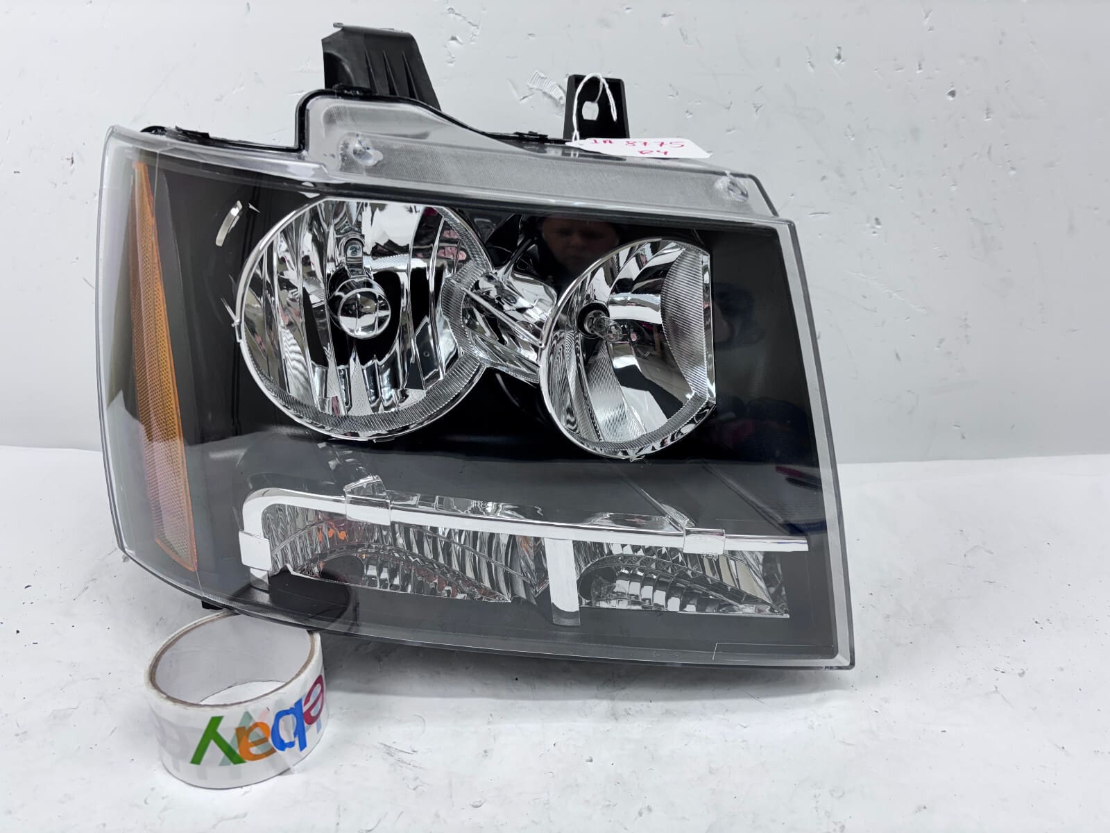 2007 2008 2009 2010 2011-2014 CHEVY TAHOE SUBURBAN HALOGEN RIGHT CAPA HEADLIGHT - Image 2