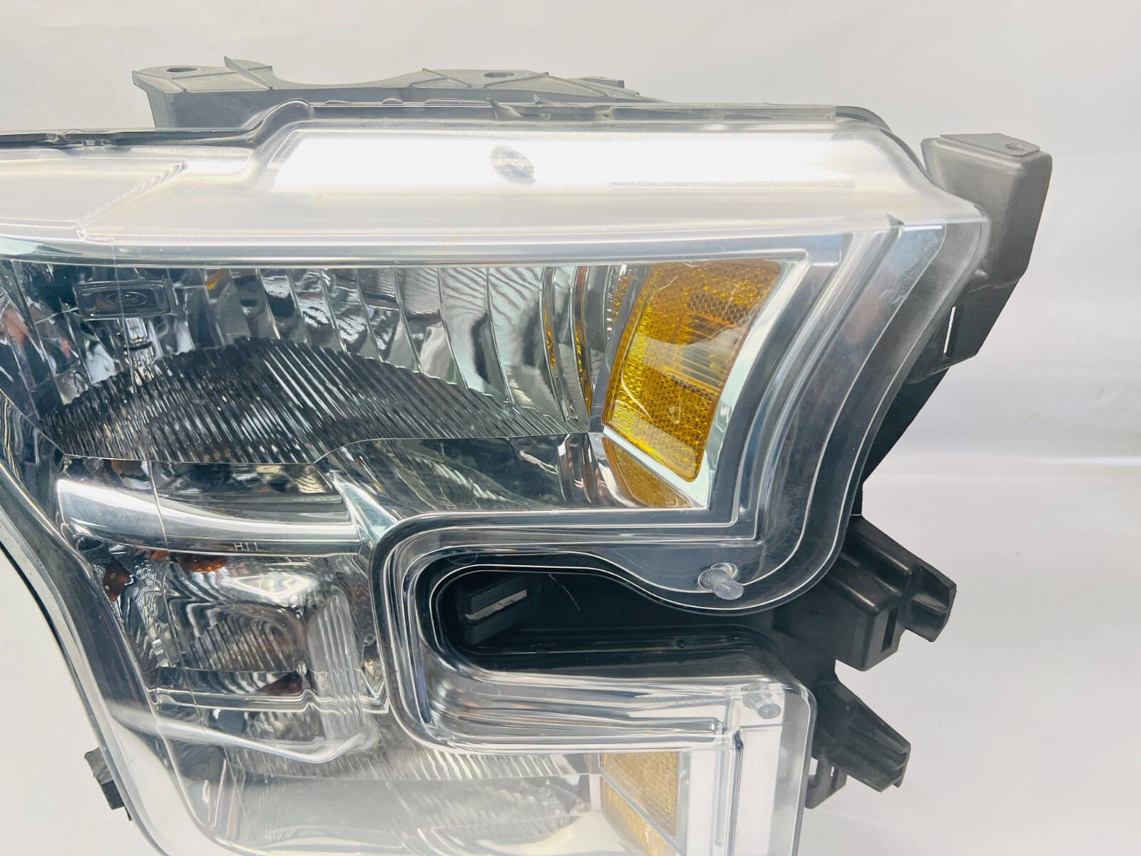 ALL TABS 2015 2016 2017 FORD F150 HALOGEN FRONT RIGHT OEM HEADLIGHT - Image 6