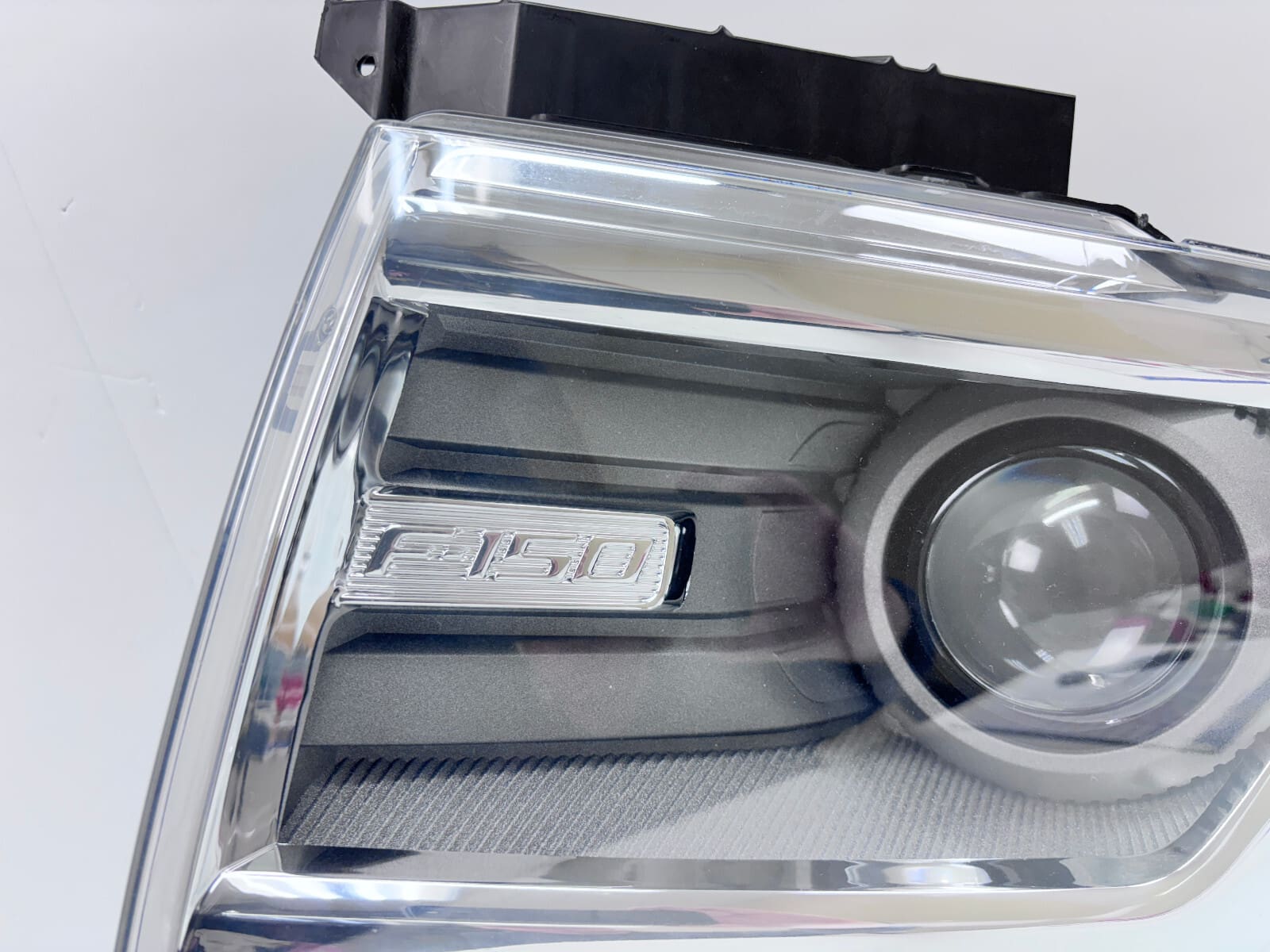 NICE 2009 2010 2011 2012 2013 2014 FORD F150 XENON HID FRONT LEFT OEM HEADLIGHT - Image 4
