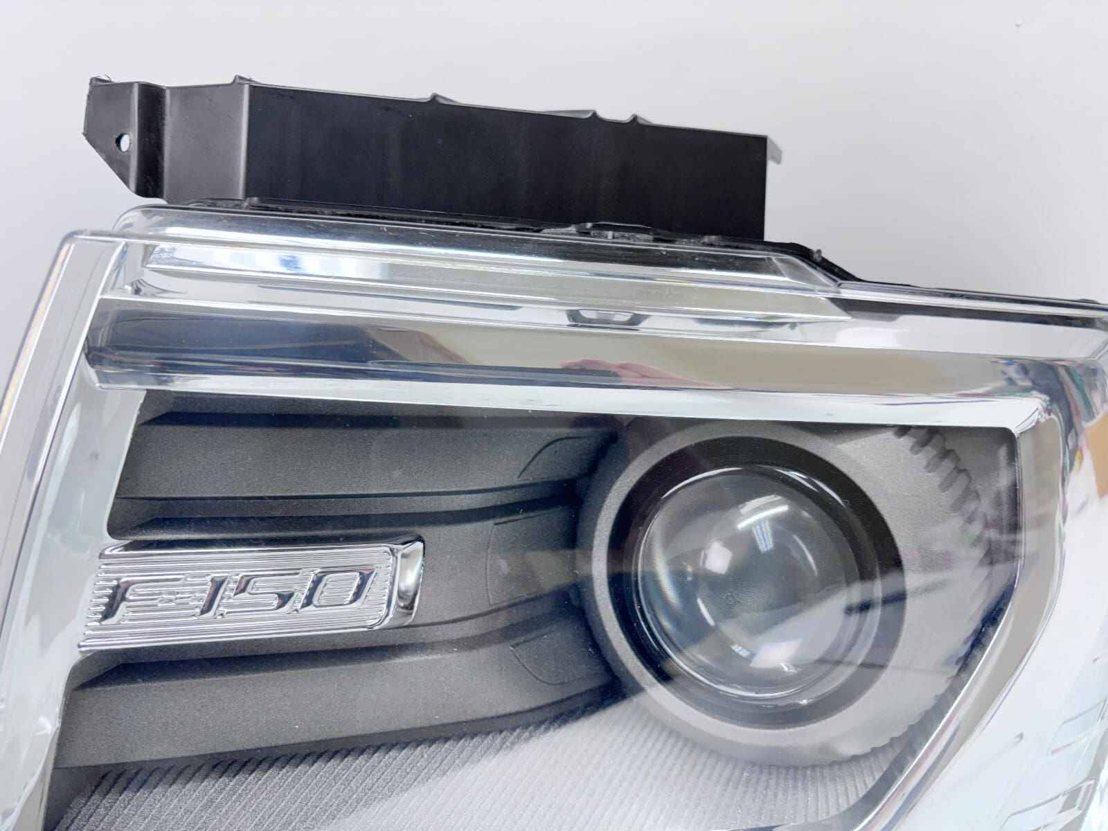 NICE 2009 2010 2011 2012 2013 2014 FORD F150 XENON HID FRONT LEFT OEM HEADLIGHT - Image 5