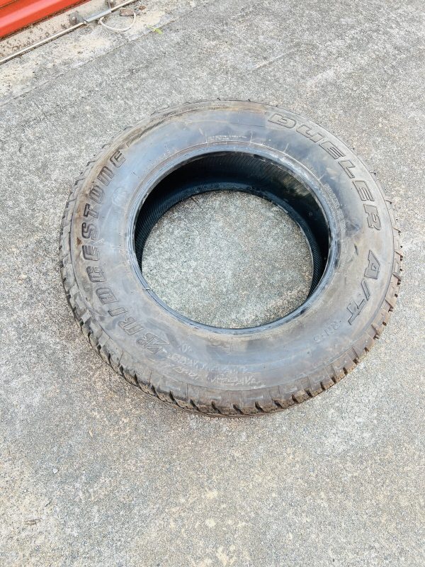 1 Single New P255/70R18 112S Bridgestone Dueler A/T RH-S OWL Tire! - Image 3