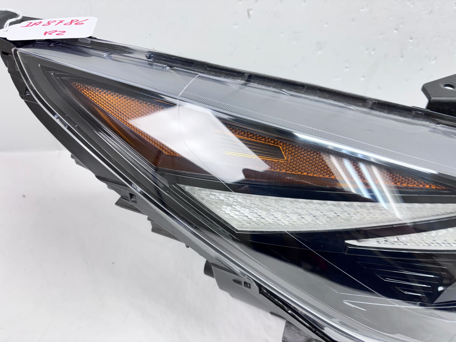 92102-AB100 2021 2022 2023 HYUNDAI ELANTRA HALOGEN LED FRONT RIGHT OEM HEADLIGHT - Image 10