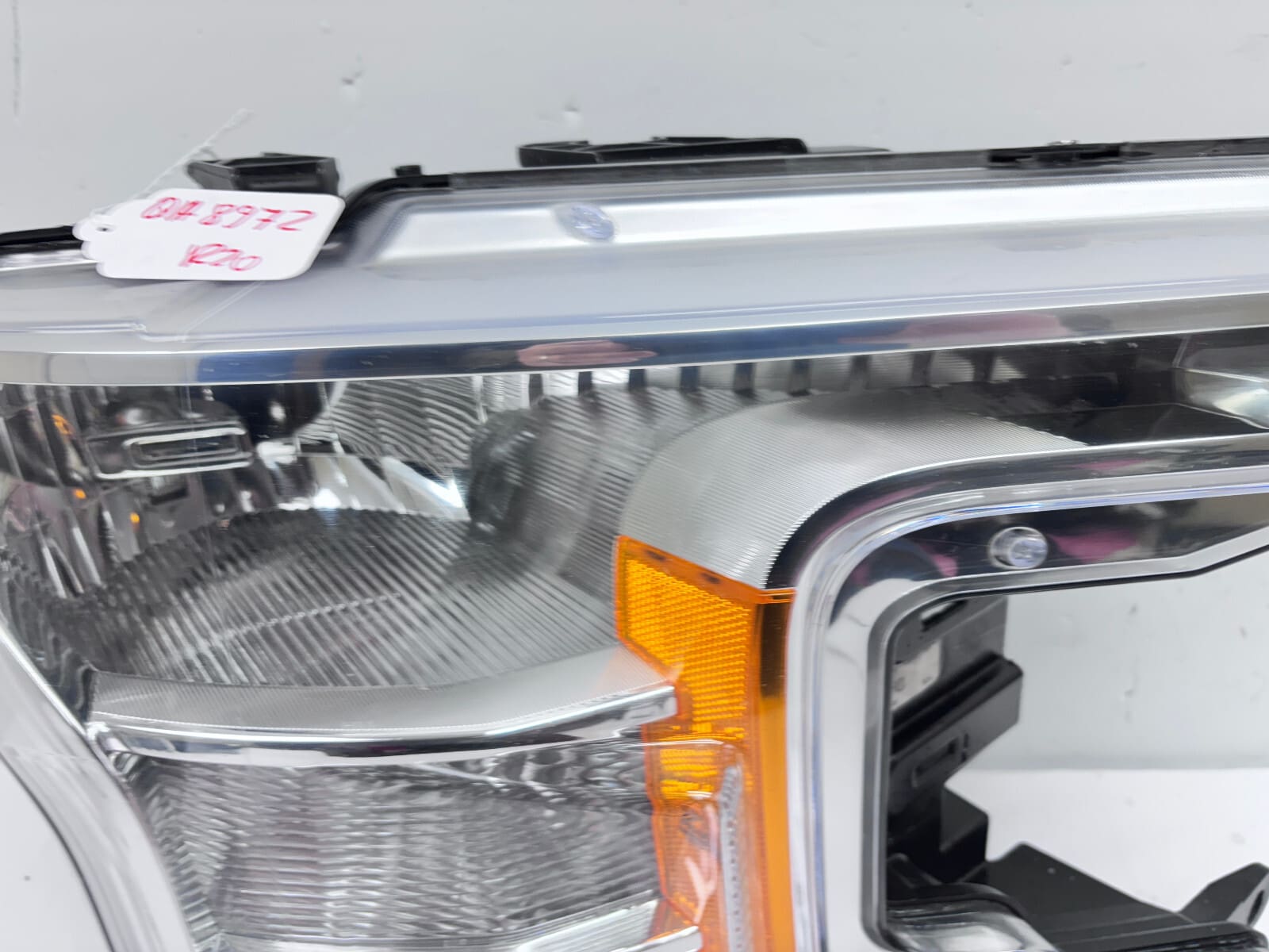 JL3413005AH 2018 2019 2020 FORD F150 HALOGEN FRONT RIGHT OEM HEADLIGHT - Image 8