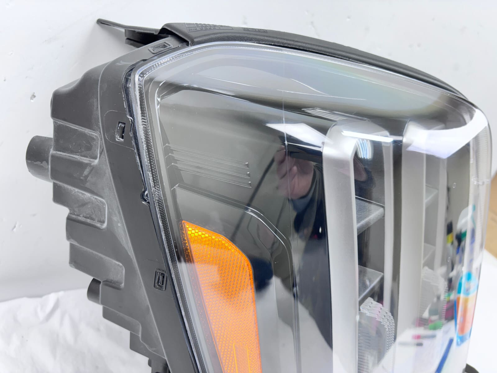 92102-S9600 MINT 2023 2024 KIA TELLURIDE LED FRONT RIGHT OEM HEADLIGHT - Image 9