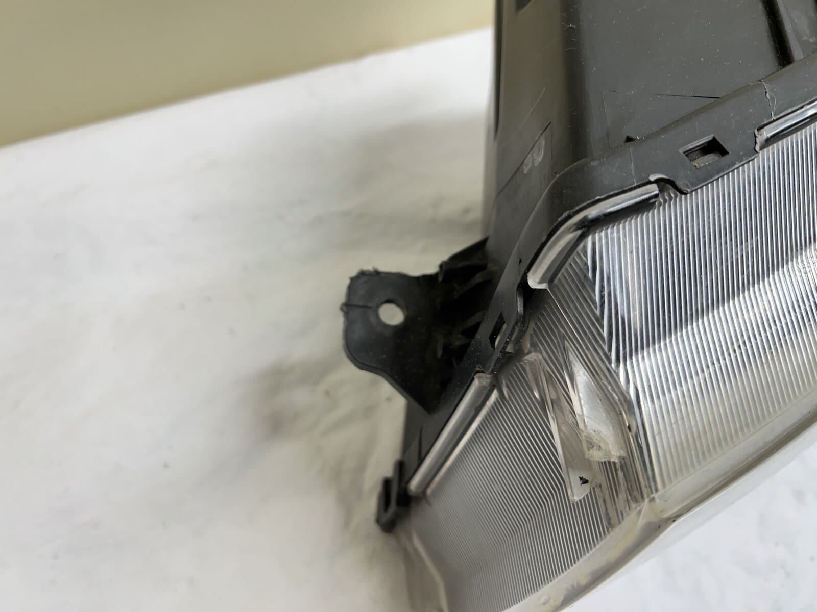 2011 2012 2013 2014 2015 CHEVY CRUZE HALOGEN FRONT LEFT OEM HEADLIGHT - Image 10