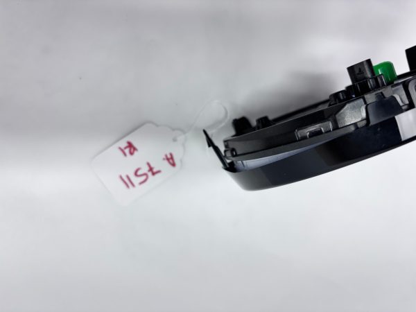 NICE 2021 2022 2023 2024 VW ID4 ID.4 FRONT OEM EMBLEM - Image 8