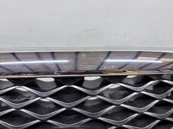 2015 2016 2017 INFINITI QX80 FRONT OEM GRILLE WITH CAMERA 623105ZA0A - Image 8