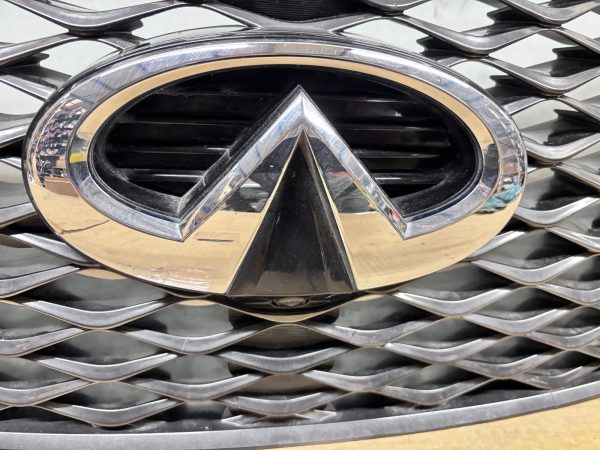 2015 2016 2017 INFINITI QX80 FRONT OEM GRILLE WITH CAMERA 623105ZA0A - Image 15