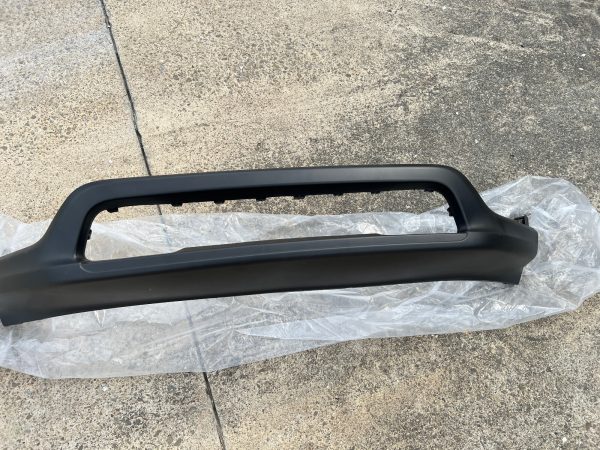 2017 2018 2019 2020 2021 jeep compass front oem lower bumper
