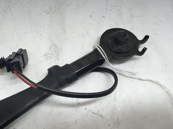 2016 2017 2018 2019 2020 2021 2022 CHEVY CAMARO FRONT RIGHT SEAT BELT BUCKLE - Image 10