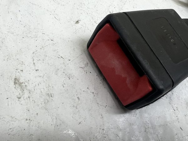 2016 2017 2018 2019 2020 2021 2022 CHEVY CAMARO FRONT RIGHT SEAT BELT BUCKLE - Image 12