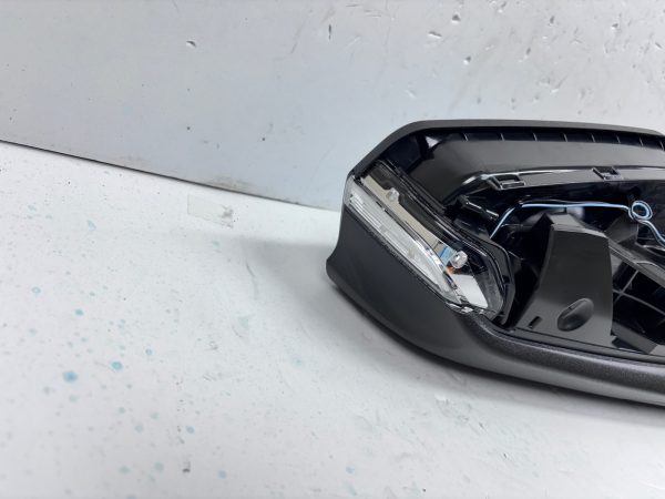 2018-2021 2022 2023 2024 CHEVY EQUINOX TURN SIGNAL BLIND SPOT RIGHT OEM MIRROR - Image 9
