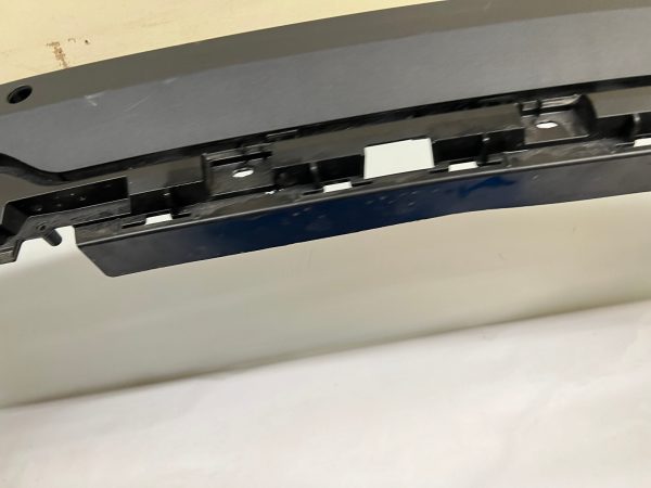 pt00049055 2022 2023 2024 rivian r1s rear oem bumper - Image 14