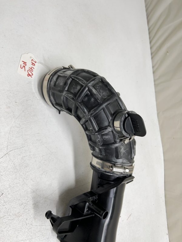 16576-6CB0C  2019 2020 2021 2022 2023 NISSAN ALTIMA AIR INTAKE HOUSE GENUINE - Image 8