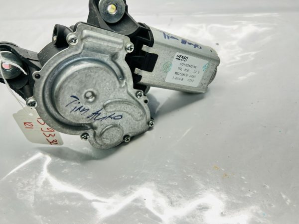 05182442AA  2012 2013 2014 2015 2016 2017 FIAT 500 REAR WIPER MOTOR OEM GENUINE