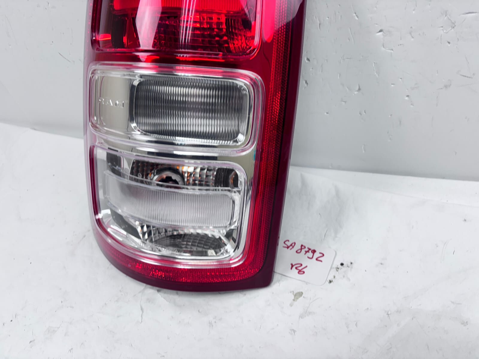 2019 2020 2021 2022 2023 2024 DODGE RAM 2500 3500 HALOGEN LEFT OEM TAIL LIGHT - Image 4