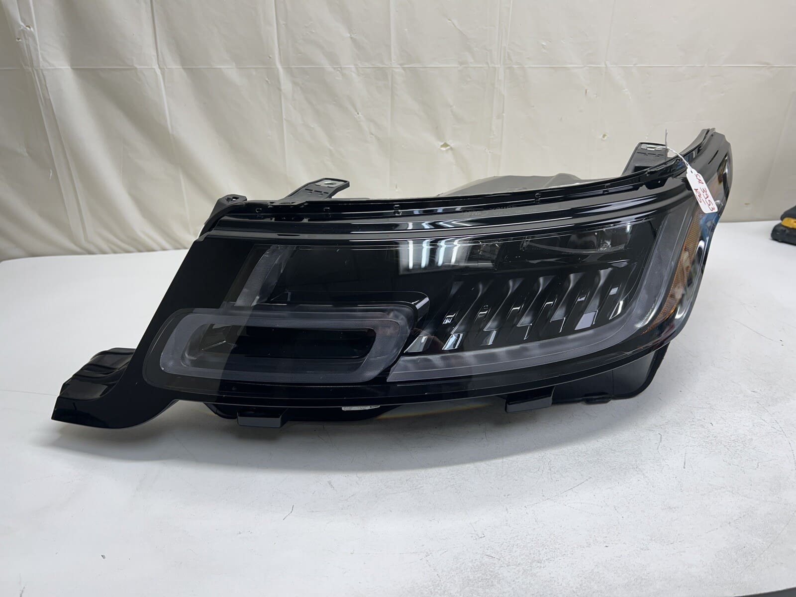 2018 2019 2020 2021 2022 LAND ROVER RANGE ROVER SPORT LED LEFT OEM HEADLIGHT