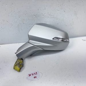 2020 2021 2022 2023 CHEVY BLAZER SILVER FRONT LEFT SIDE OEM MIRROR