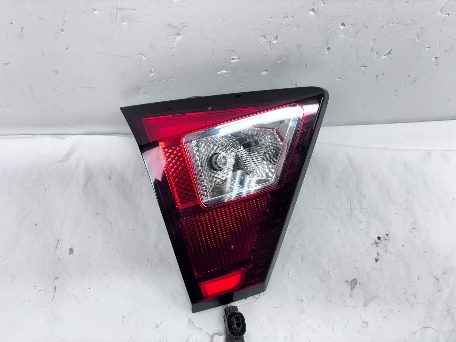 KJ5413A603AA 2017 2018 2019 FORD ESCAPE HALOGEN REAR LEFT INNER OEM TAIL LIGHT - Image 8