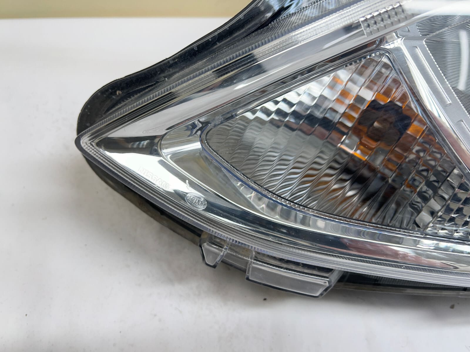 NICE 2015 2016 2017 2018 2019 NISSAN VERSA HALOGEN FRONT LEFT OEM HEADLIGHT - Image 12