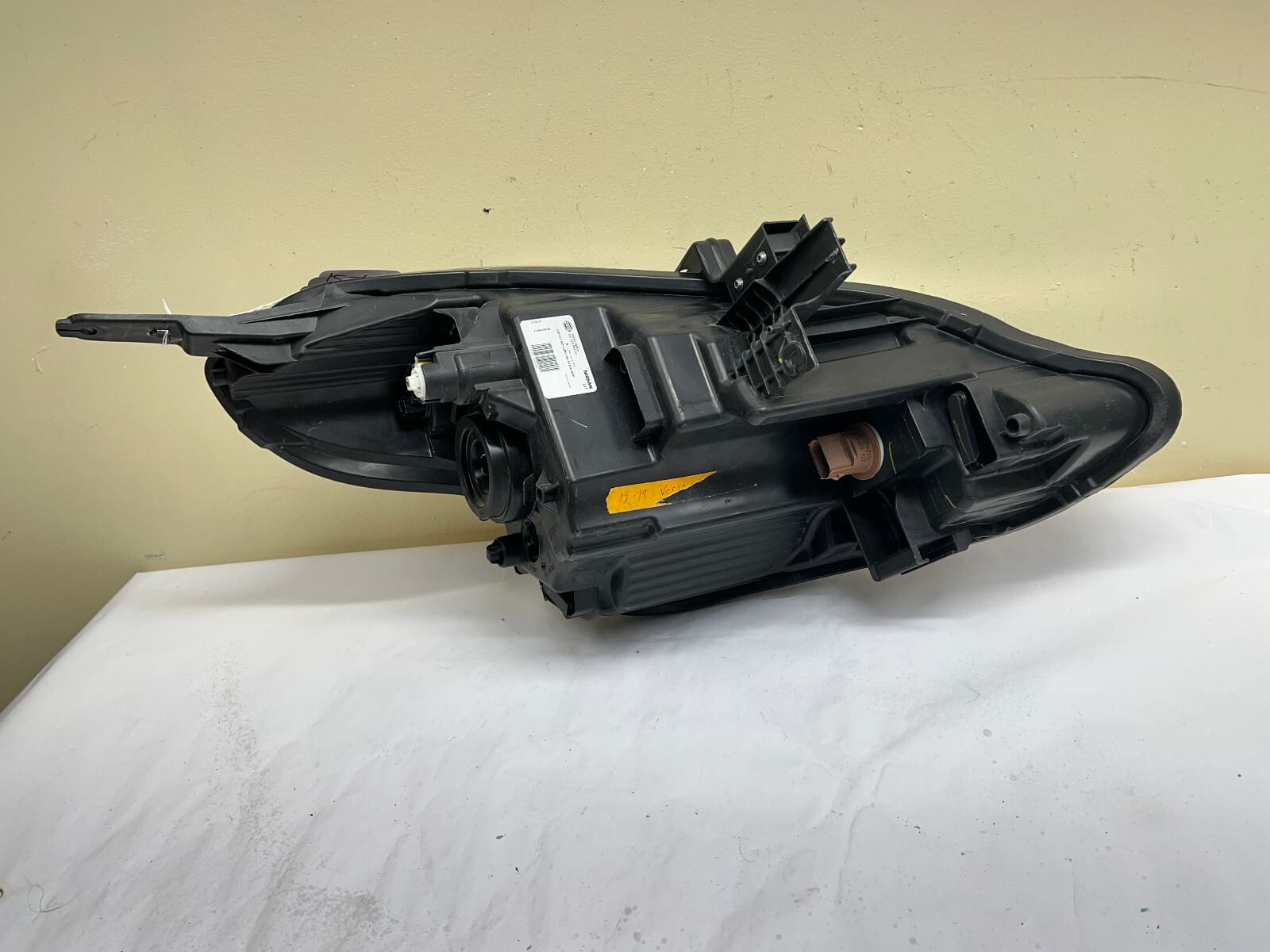 NICE 2015 2016 2017 2018 2019 NISSAN VERSA HALOGEN FRONT LEFT OEM HEADLIGHT - Image 17